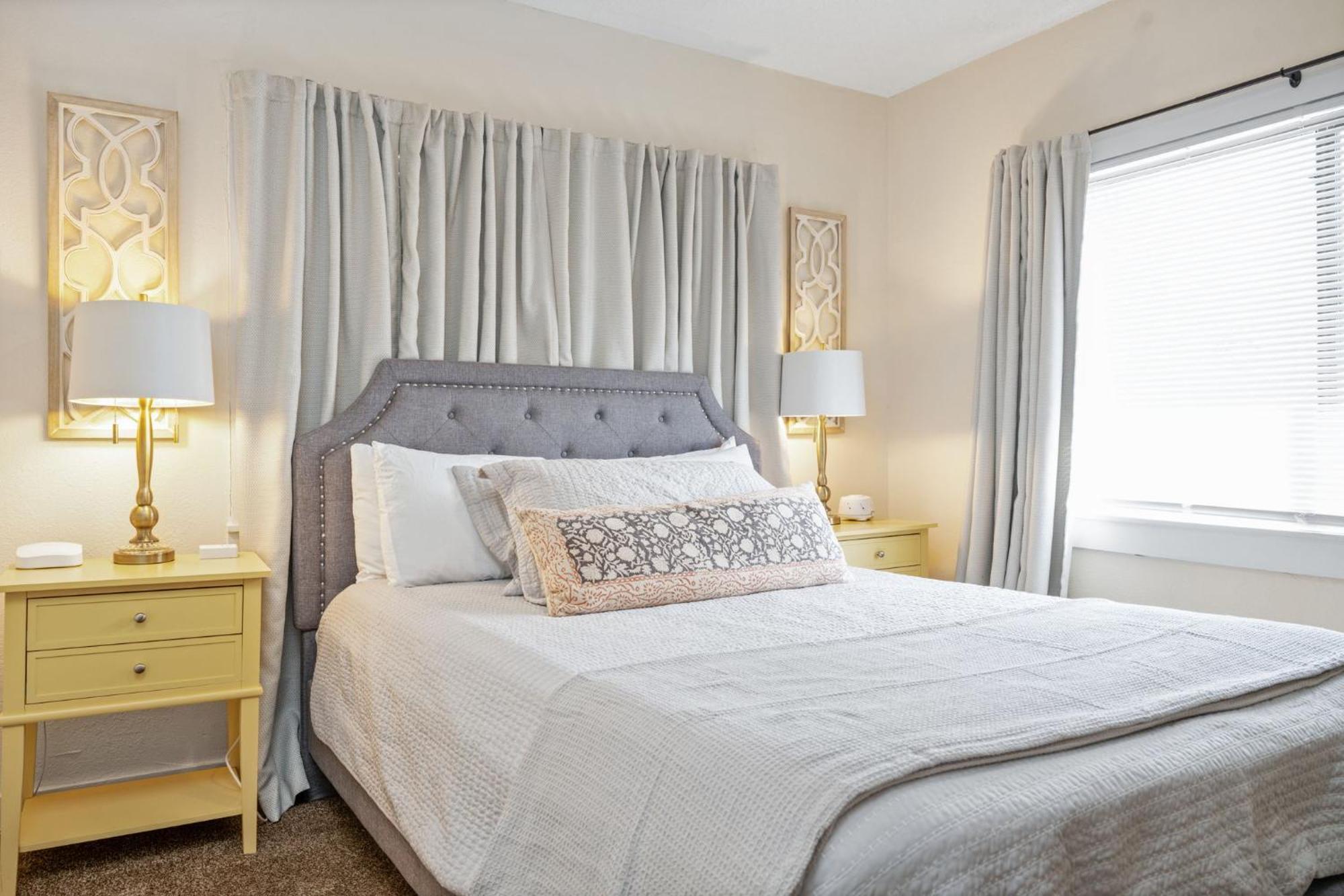 The Flats On Florida St - Super Comfy 2-Bedroom Apartments Mobile Eksteriør billede