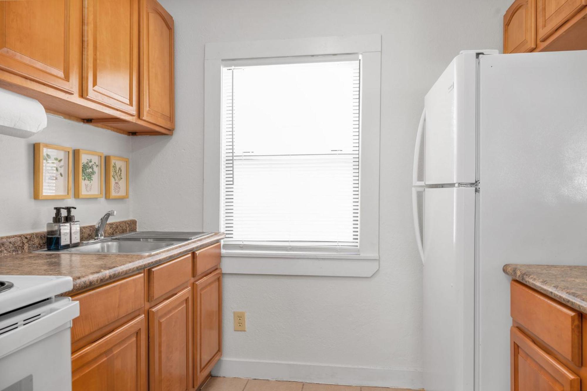 The Flats On Florida St - Super Comfy 2-Bedroom Apartments Mobile Eksteriør billede