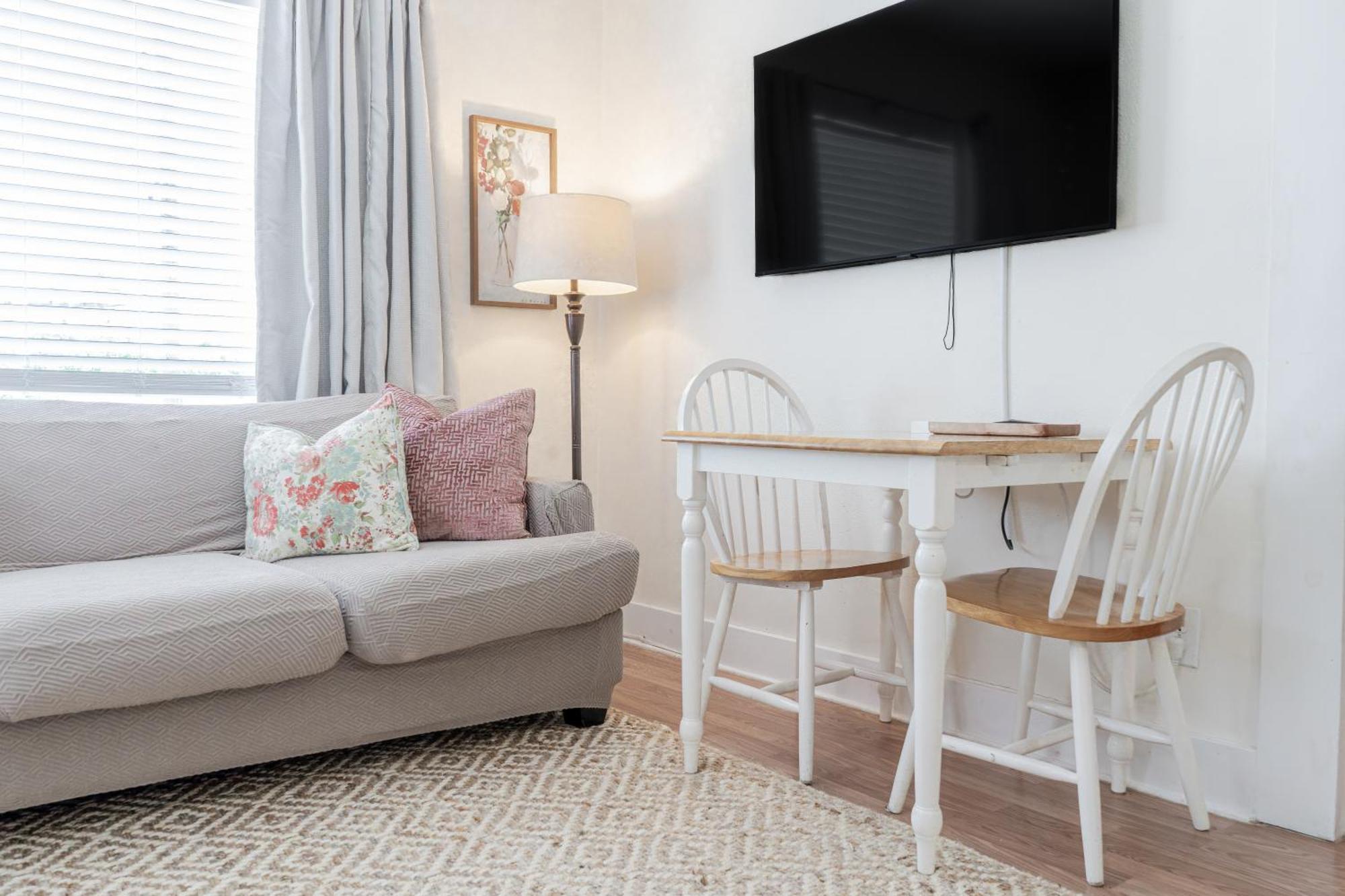 The Flats On Florida St - Super Comfy 2-Bedroom Apartments Mobile Eksteriør billede