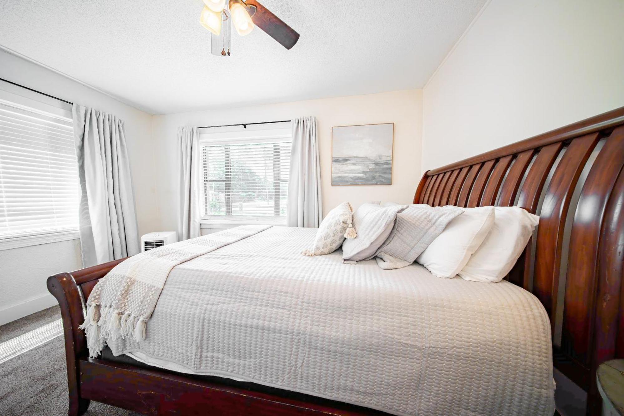 The Flats On Florida St - Super Comfy 2-Bedroom Apartments Mobile Eksteriør billede