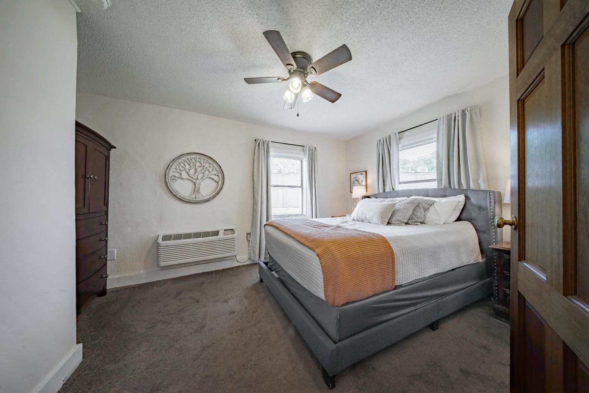 The Flats On Florida St - Super Comfy 2-Bedroom Apartments Mobile Eksteriør billede